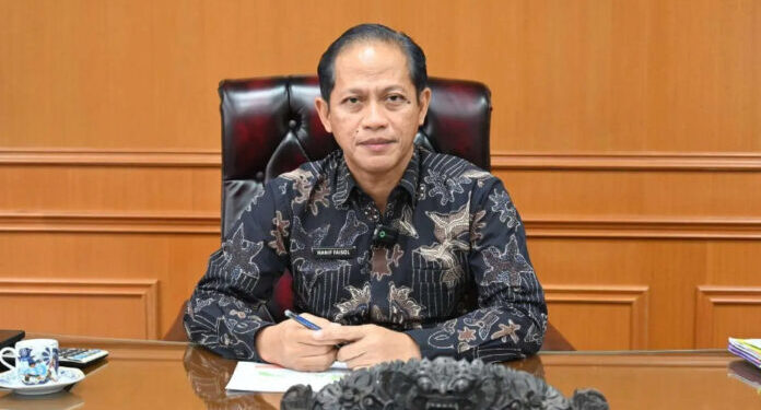 Buang dan Bakar Sampah Sembarangan di Jakarta Bakal Dipidana