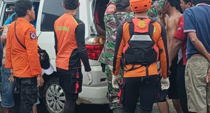 Pasutri di Simalungun Terseret Banjir Bandang